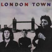 Wings : london town+poster